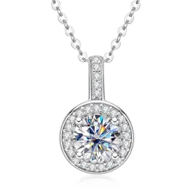 1.0CTTW D Color Moissanite Luxury Pendant Necklace 925 Sterling Silver 40 2 3cm Necklace