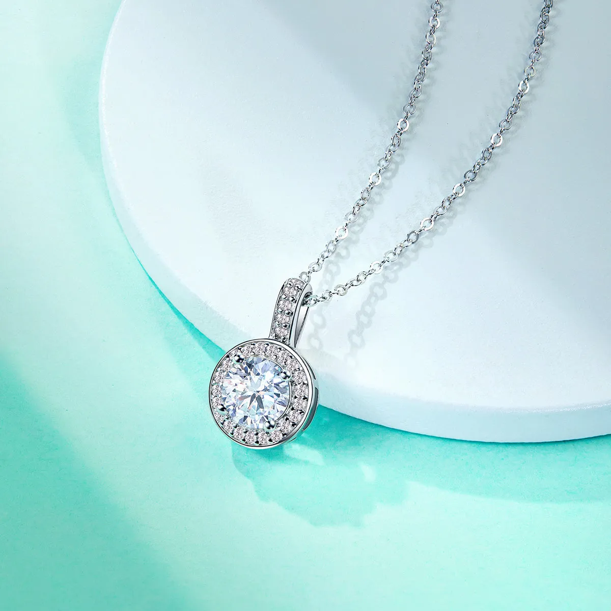 1.0CTTW D Color Moissanite Luxury Pendant Necklace 925 Sterling Silver 40 2 3cm Necklace