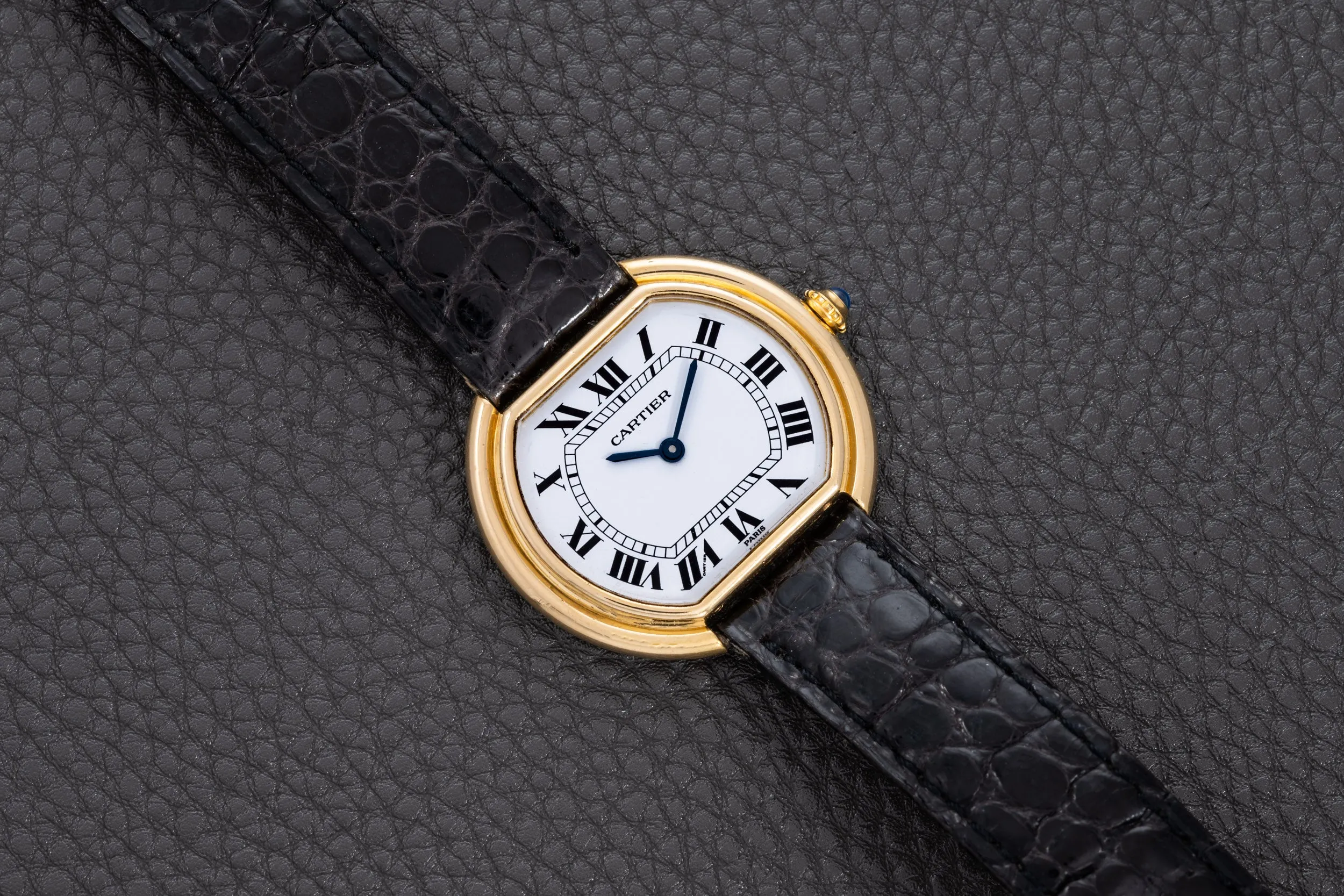 Cartier Ellipse