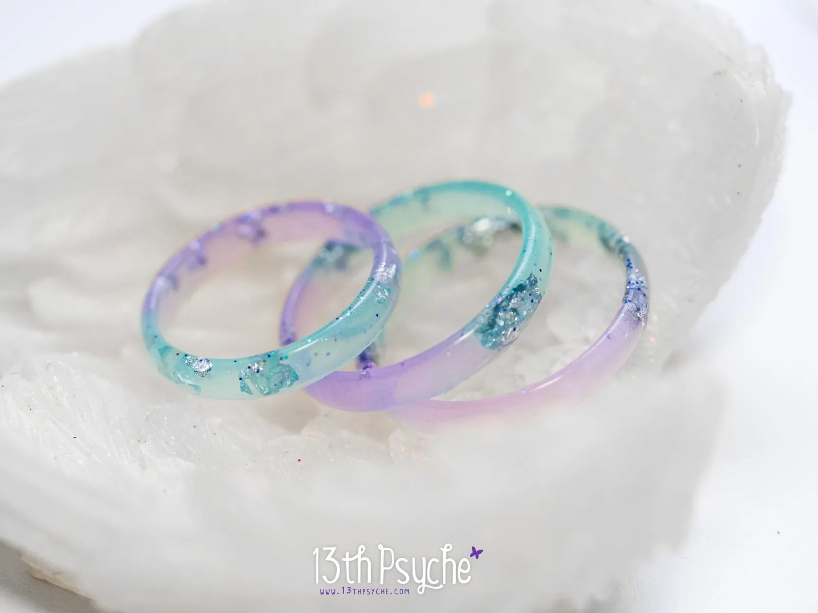 Lilac and turquoise resin ring with silver flakes