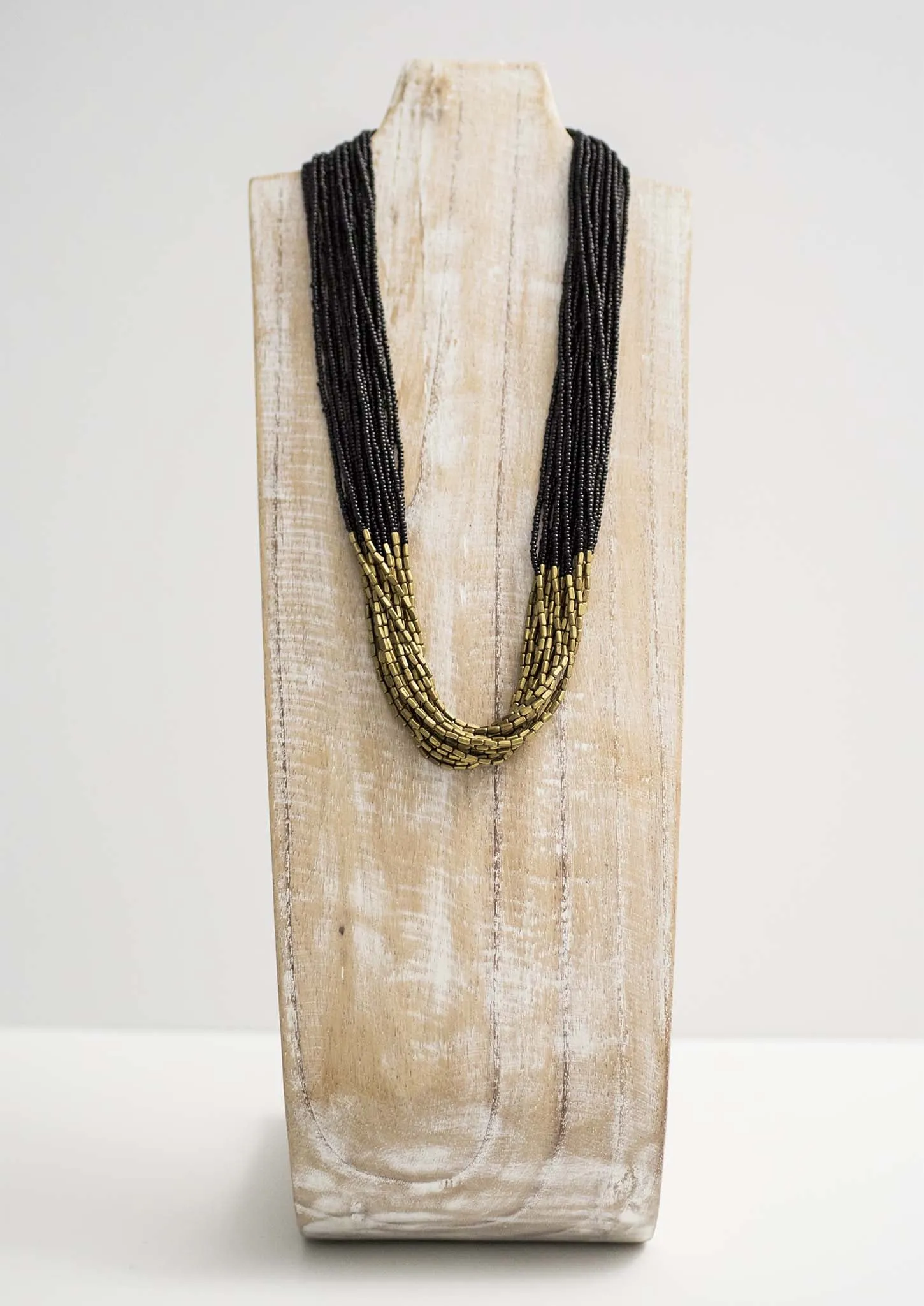 <br>Hema Necklace<br>Black