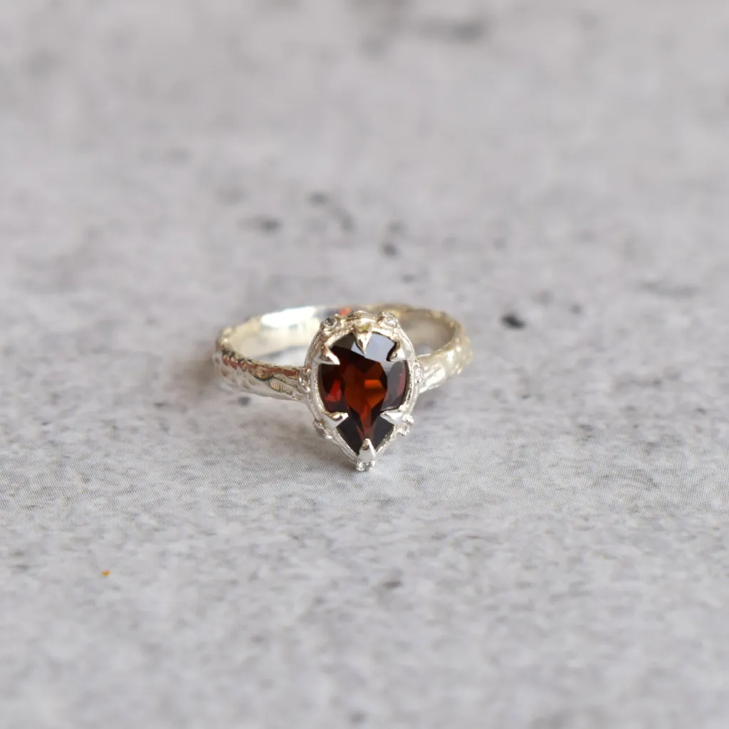 Nature's Noir - Garnet Ring