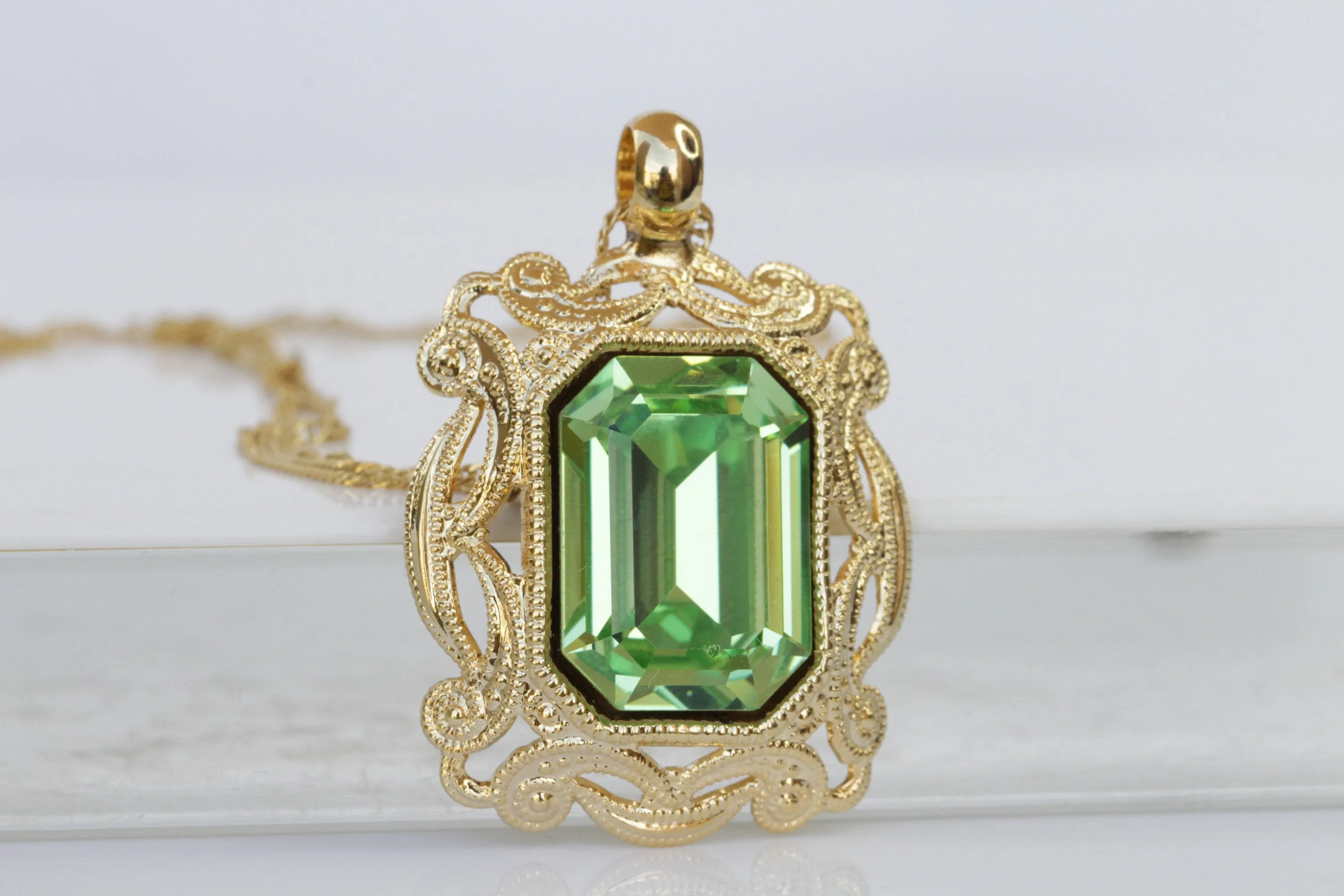 PERIDOT STATEMENT RING