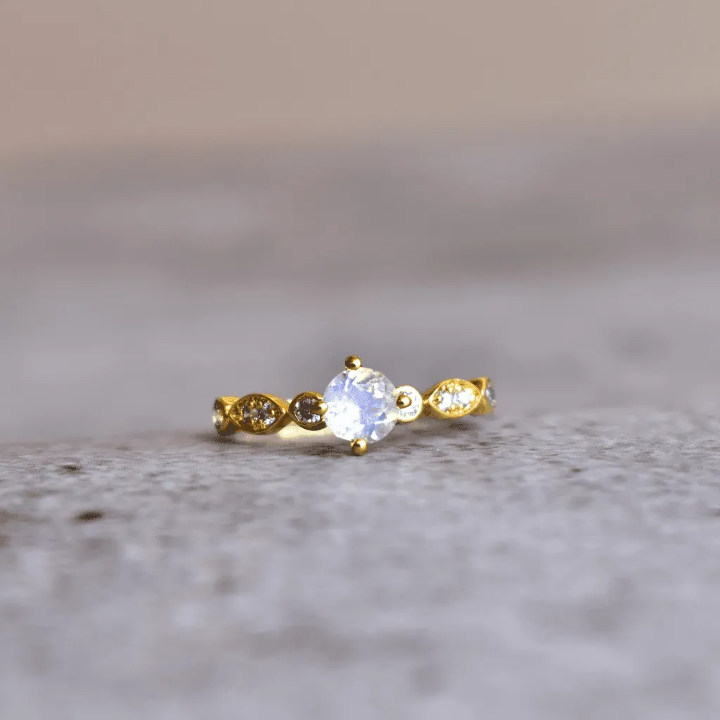 Petite Bliss - Moonstone Ring