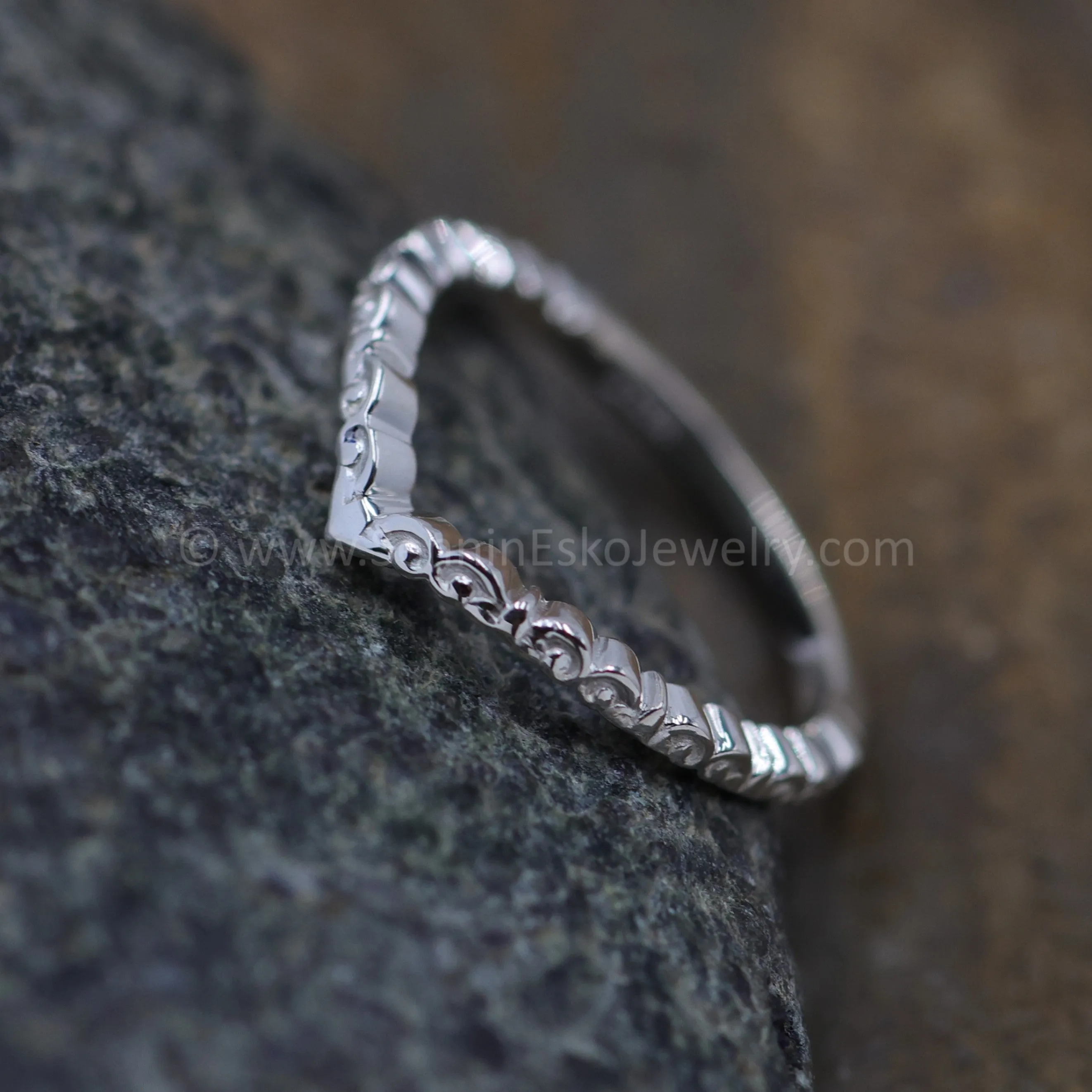 READY TO SHIP Cloud Inspired Chevron/Contour Ring, Size 7.25