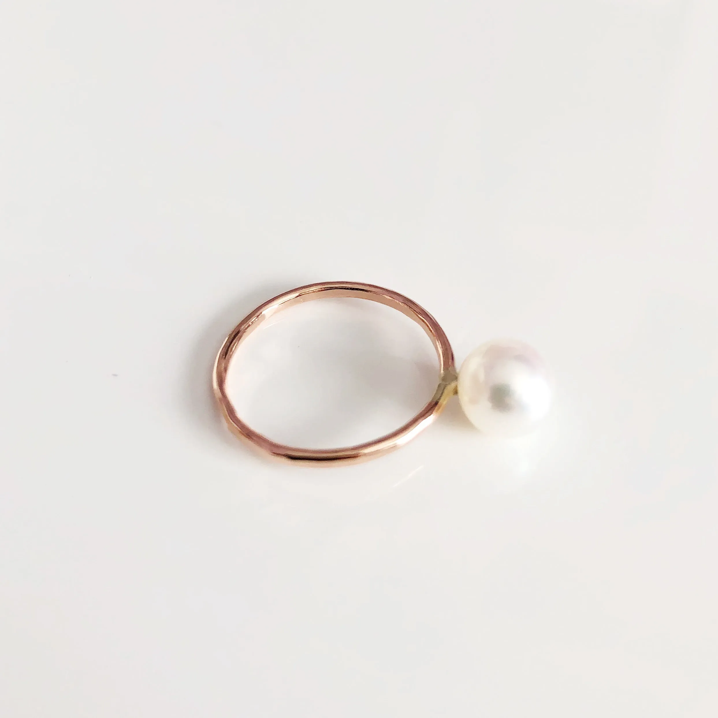 Ring ELVANI - white pearl (R175)