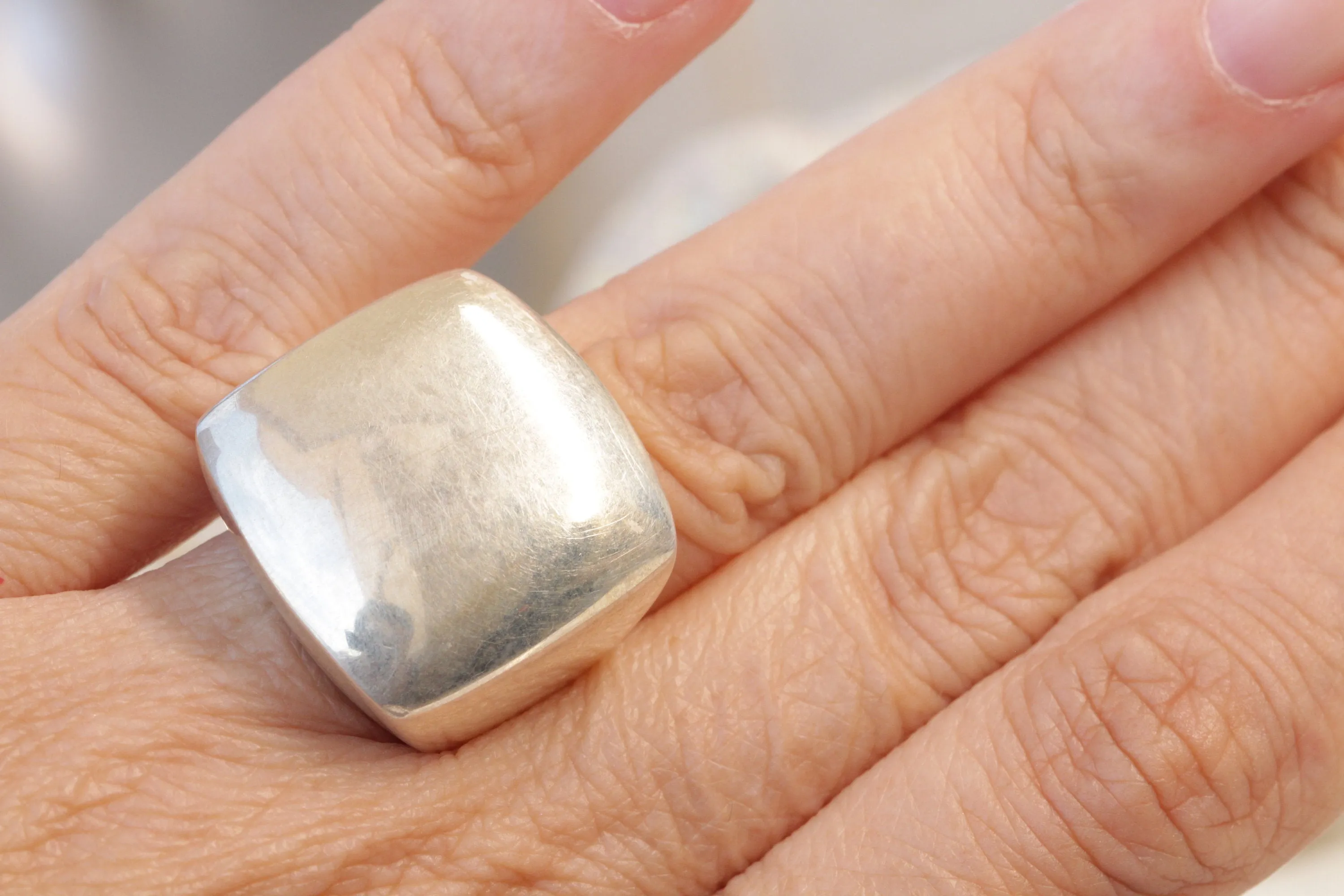 STATEMENT SILVER RING