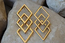 Wedding gold earrings.